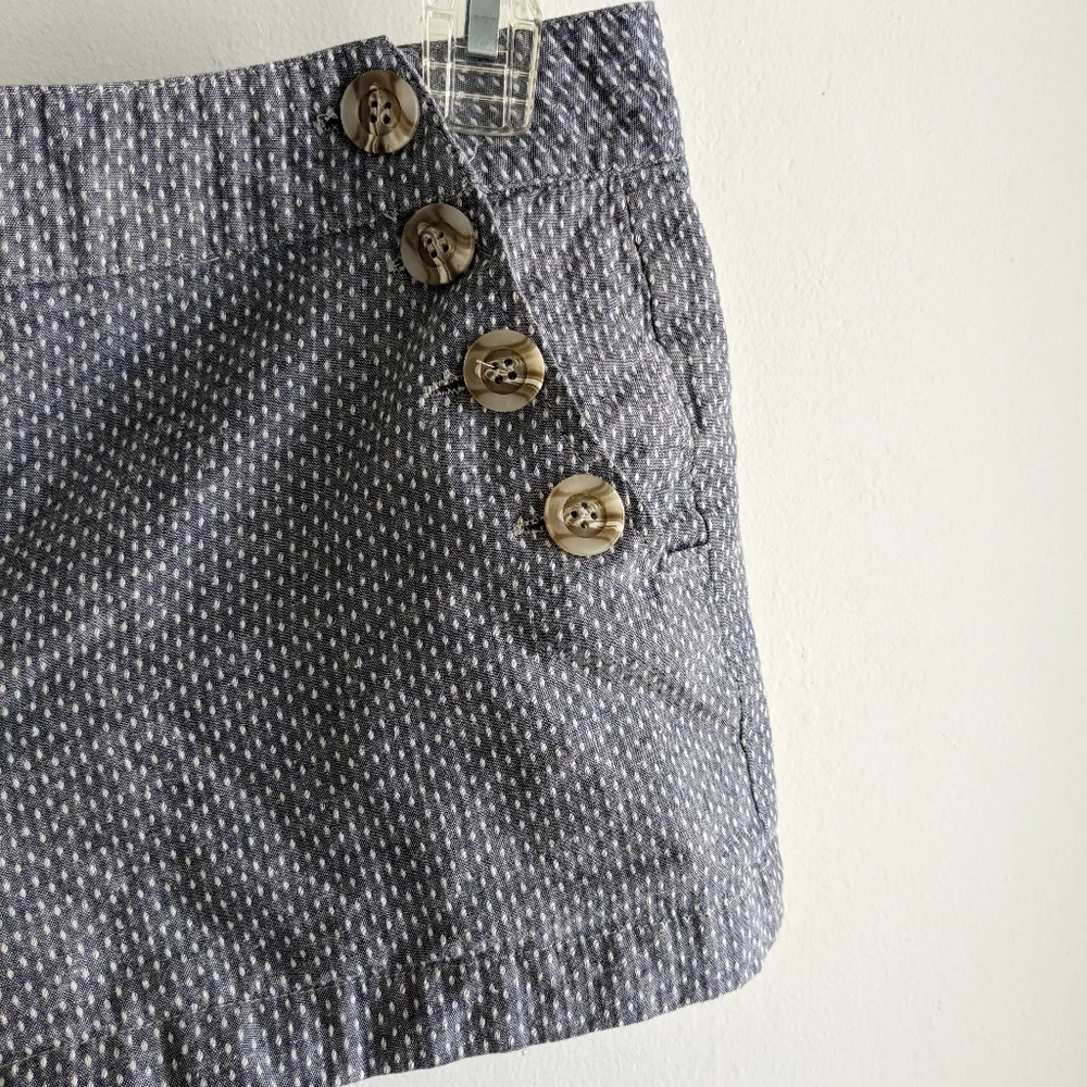 Life in Progress Retro Sailor Style Button Up Shorts - Picture 3 of 7